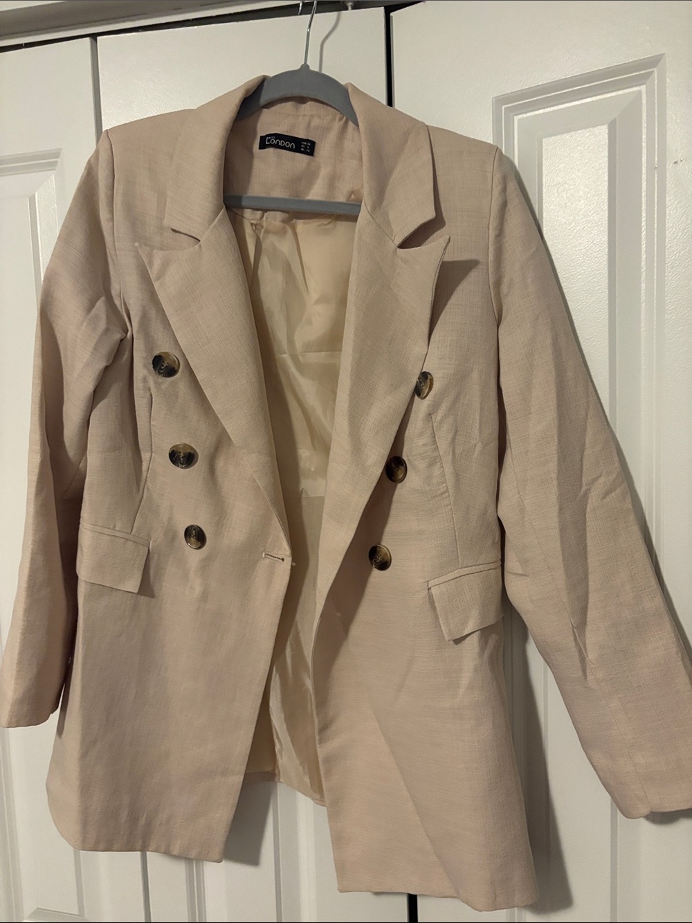 Boohoo Beige Double-Breasted Blazer